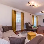 Family Friendly House With A Swimming Pool Gornje Rastane, Biograd - 24616 Donje Rastane