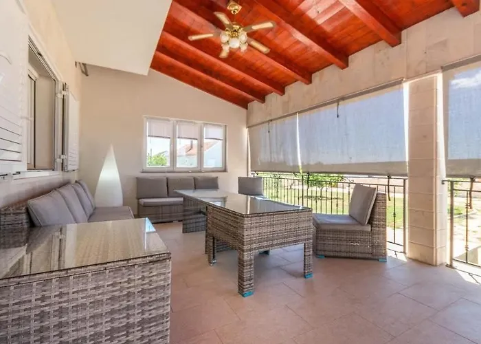 Family Friendly House With A Swimming Pool Gornje Rastane, Biograd - 24616 Vakantiehuis *